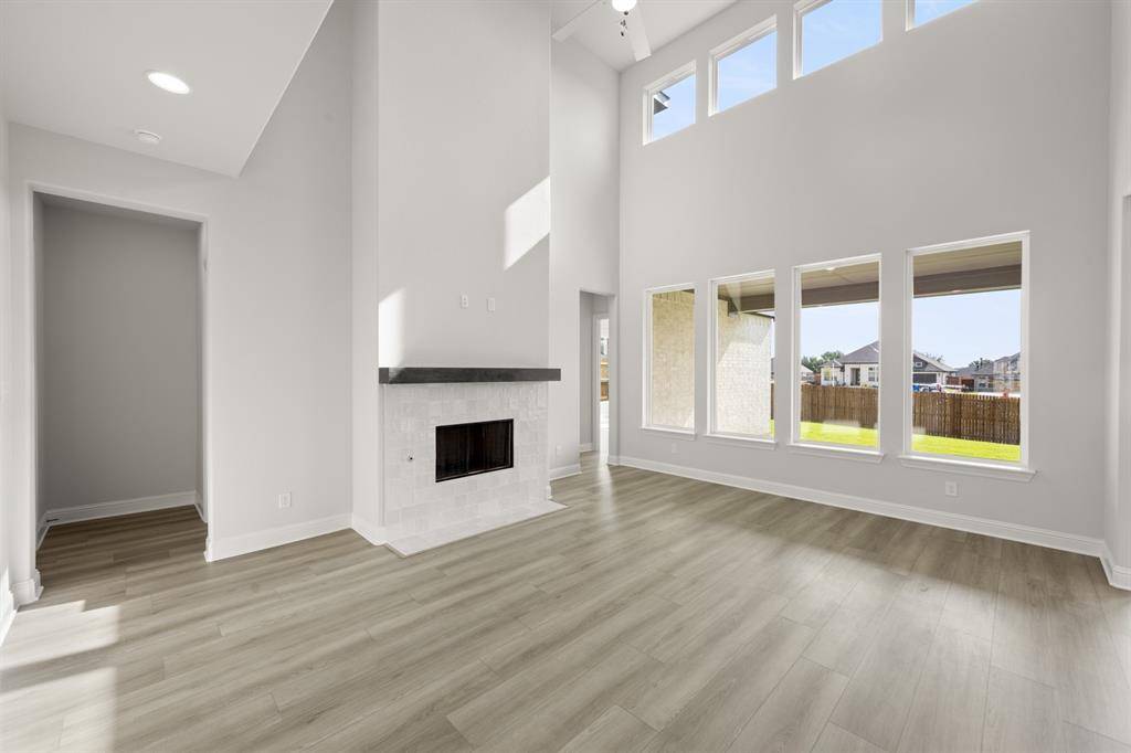 2609 Steve Street, Burleson, TX 76028