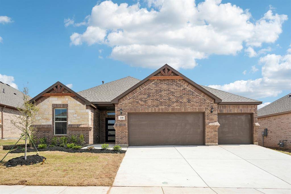 218 Cheyenne Trail, Alvarado, TX 76009