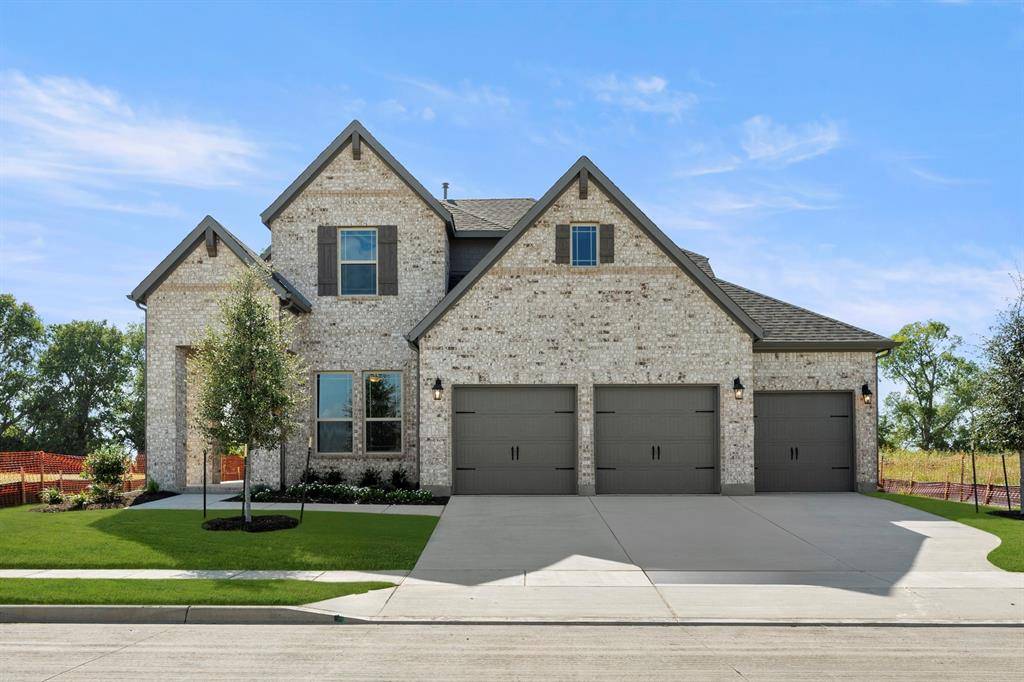 1424 Rio Grande Street, Van Alstyne, TX 75495