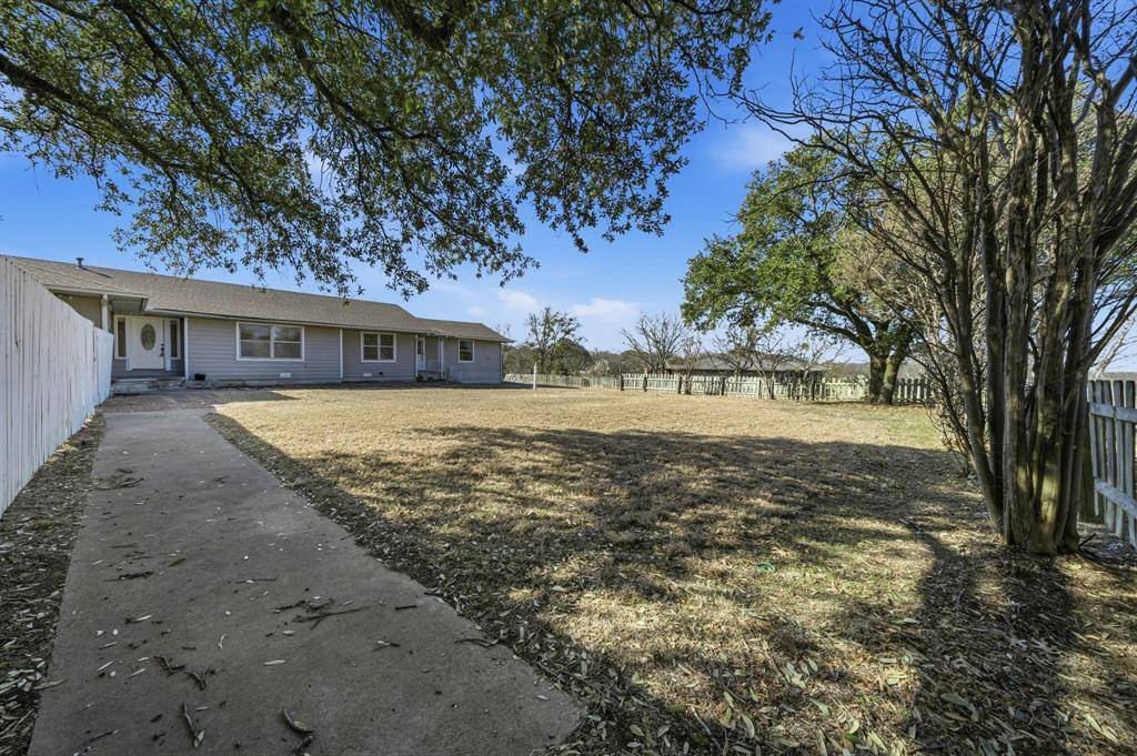 1306 Carr Street, Hillsboro, TX 76645