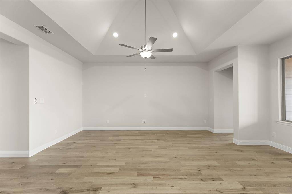 3933 Melica Lane, Heartland, TX 75114