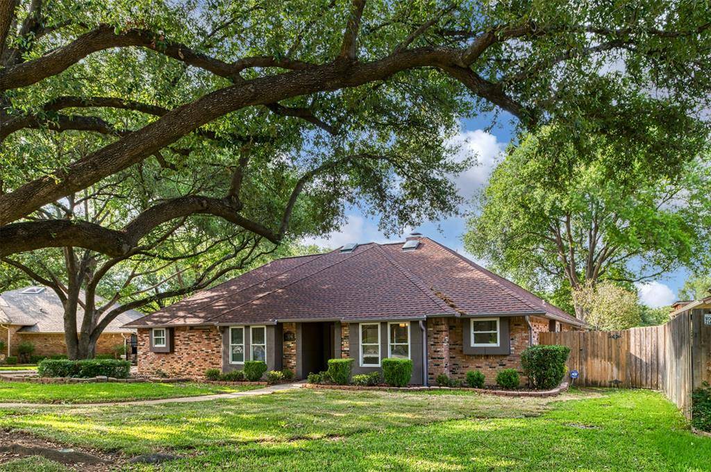 2104 Riverforest Court, Arlington, TX 76017