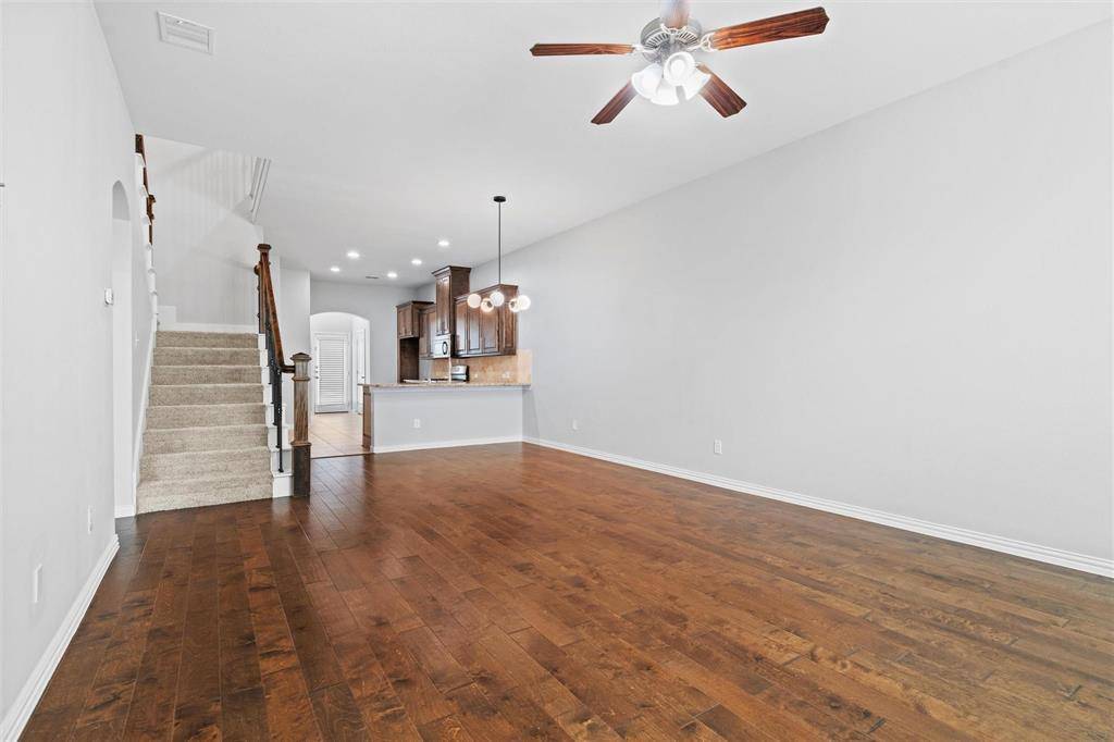 3920 Canton Jade Way, Arlington, TX 76005
