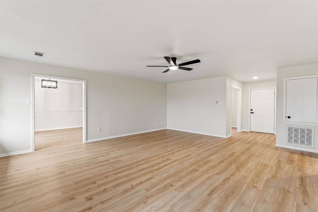 180 Woodard Lane, Bruceville, TX 76630