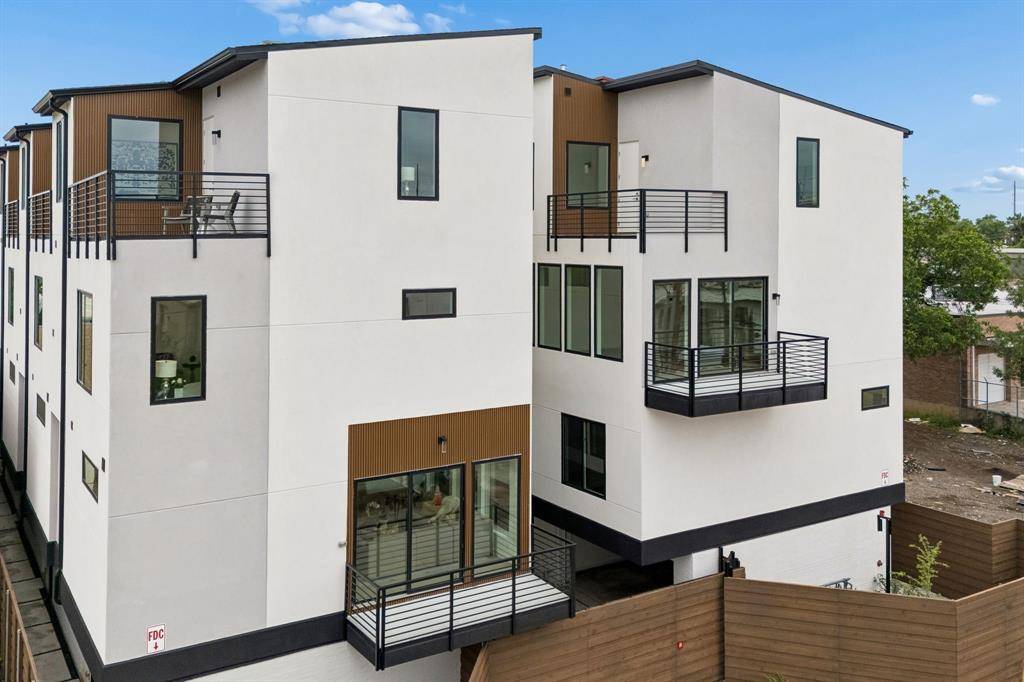 4739 Gretna Street #203, Dallas, TX 75207