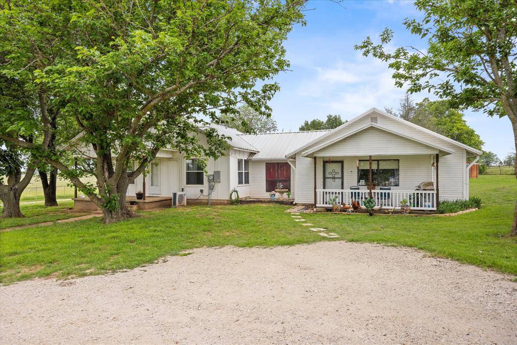 11755 West FM 8, Stephenville, TX 76401
