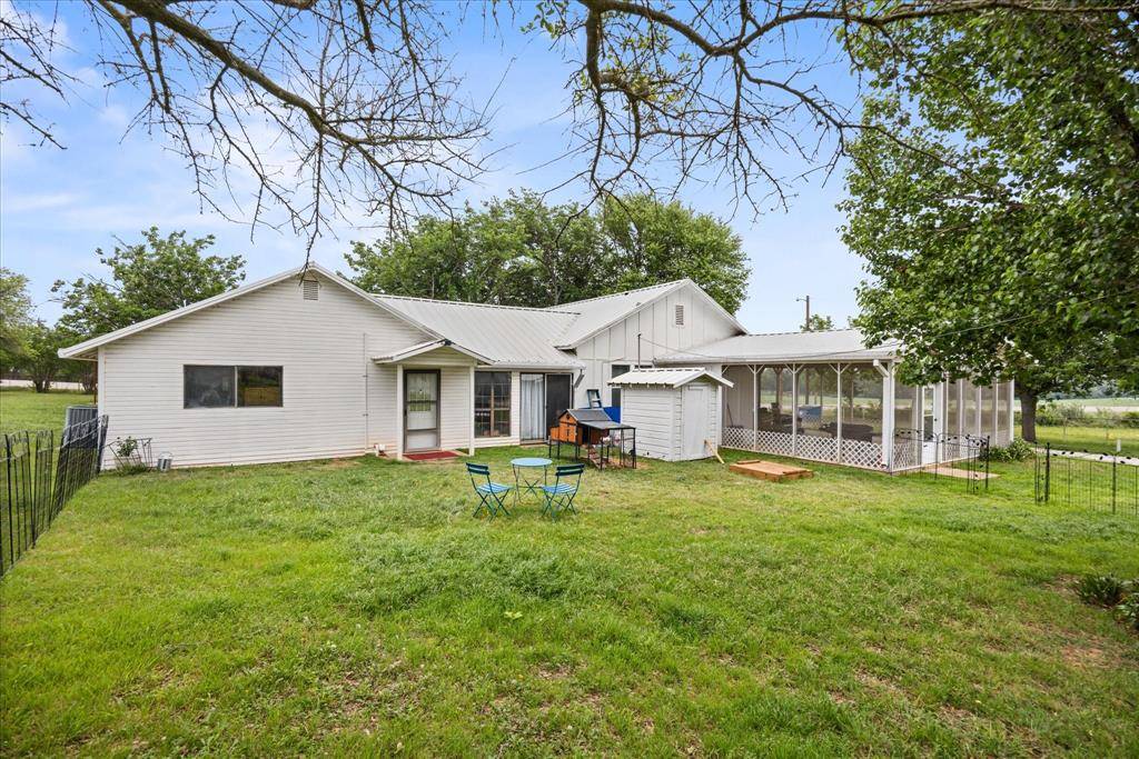 11755 West FM 8, Stephenville, TX 76401