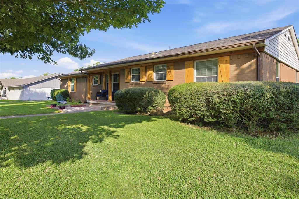 1609 Comanche Trail, Garland, TX 75043