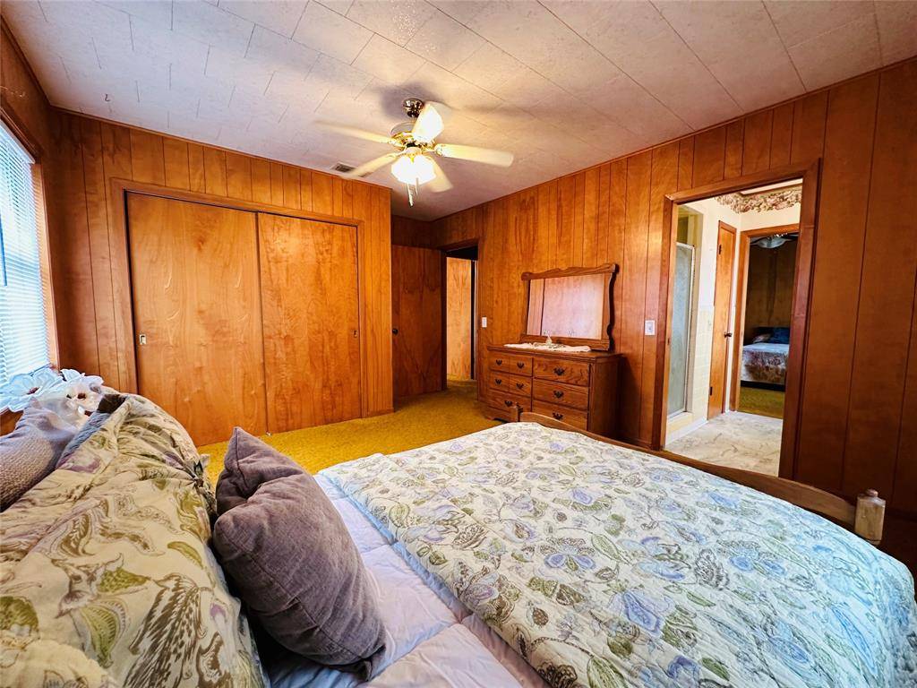 308 N Cotton Belt Avenue, Gustine, TX 76455
