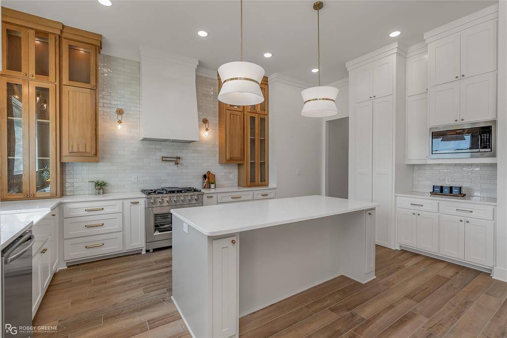 390 Newburn Lane, Shreveport, LA 71106