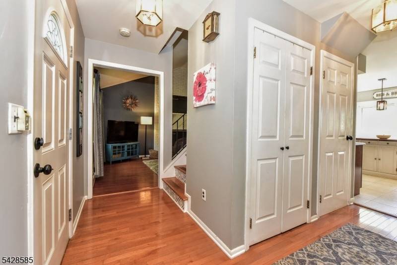 143 Nottingham Rd, Ramsey Boro, NJ 07446