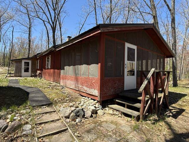 9826 S Orchid AVE, Lake Twp, MI 49304