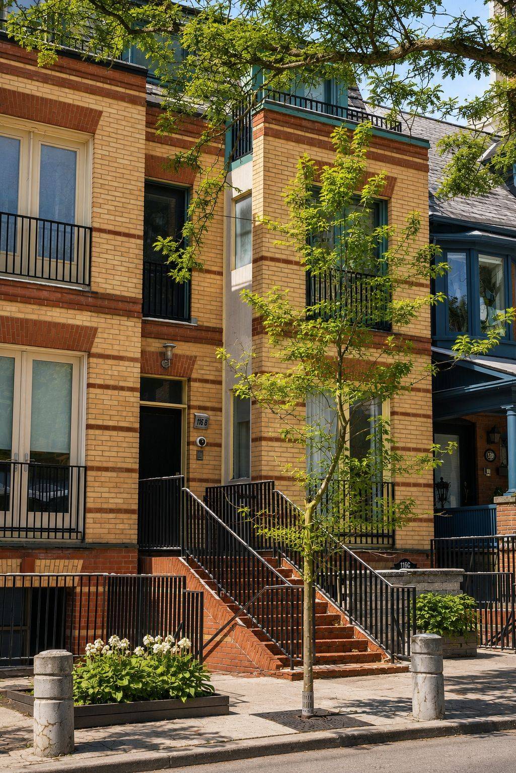 116 Hazelton AVE #B&C, Toronto C02, ON M5R 2E5