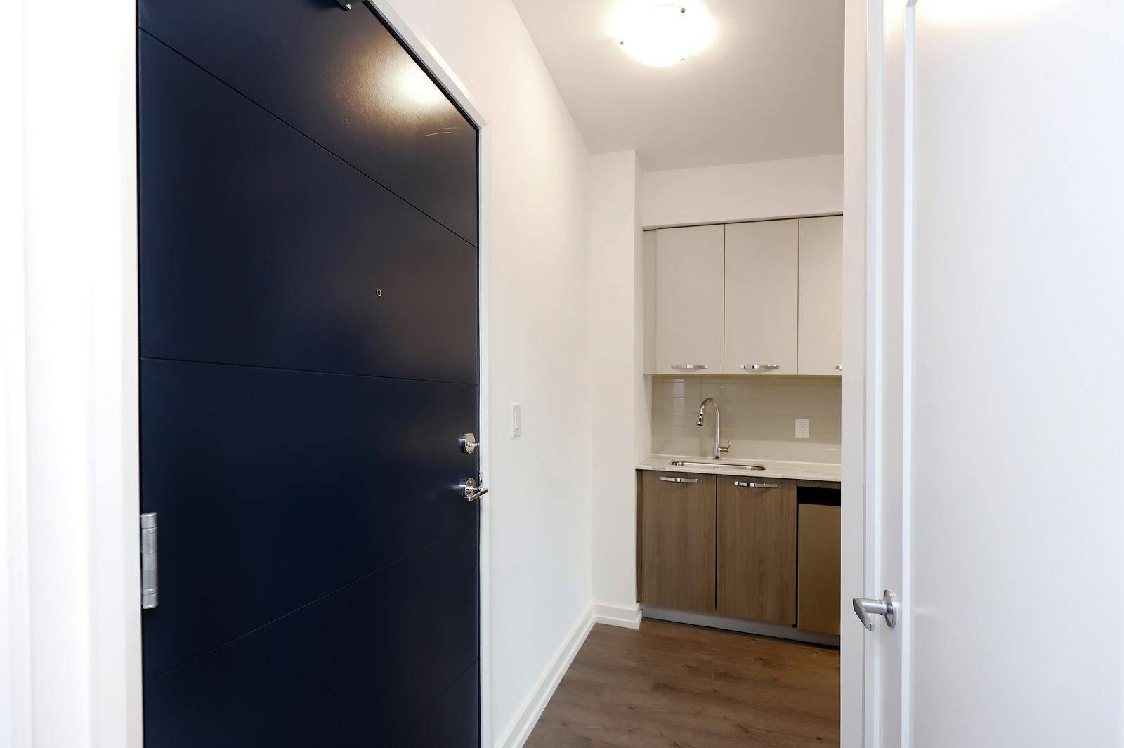 75 James ST S #1405, Hamilton, ON L8P 2Y9