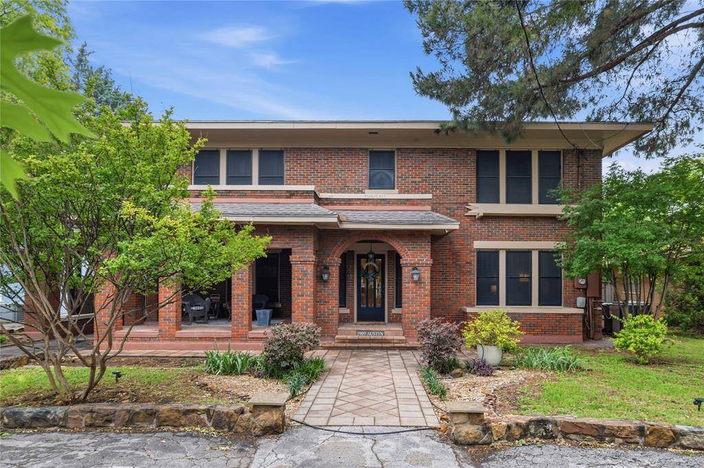 1909 Austin Avenue, Brownwood, TX 76801