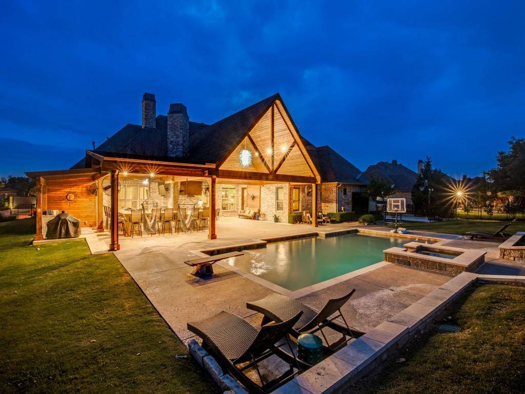 125 Brentwood Drive, Heath, TX 75032
