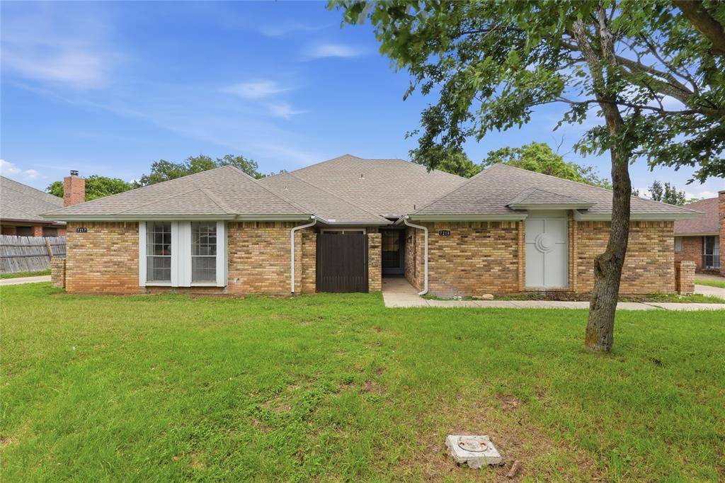 7217/7219 Fuller Circle, Fort Worth, TX 76133