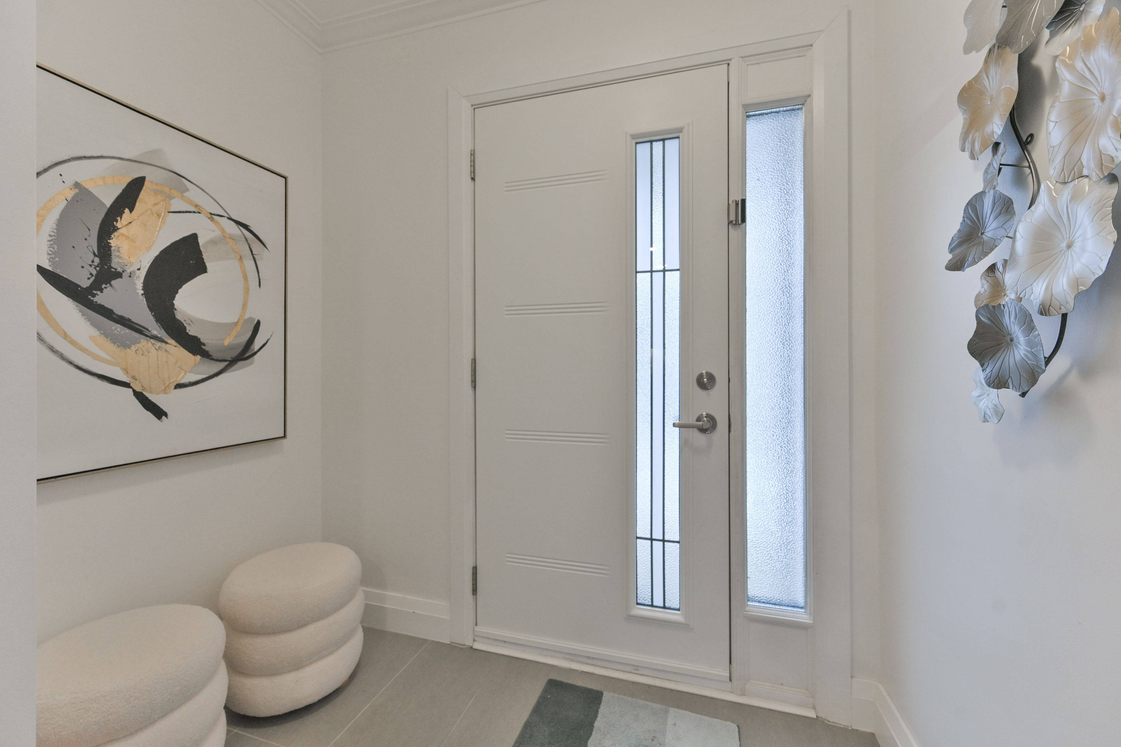 391 Maple AVE, Oakville, ON L6J 2J1