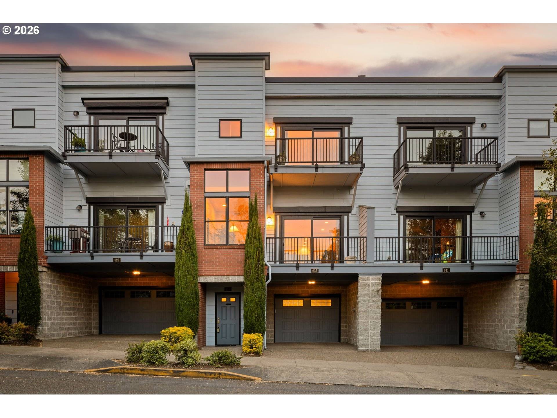 635 NW 24TH AVE #6-2, Portland, OR 97210