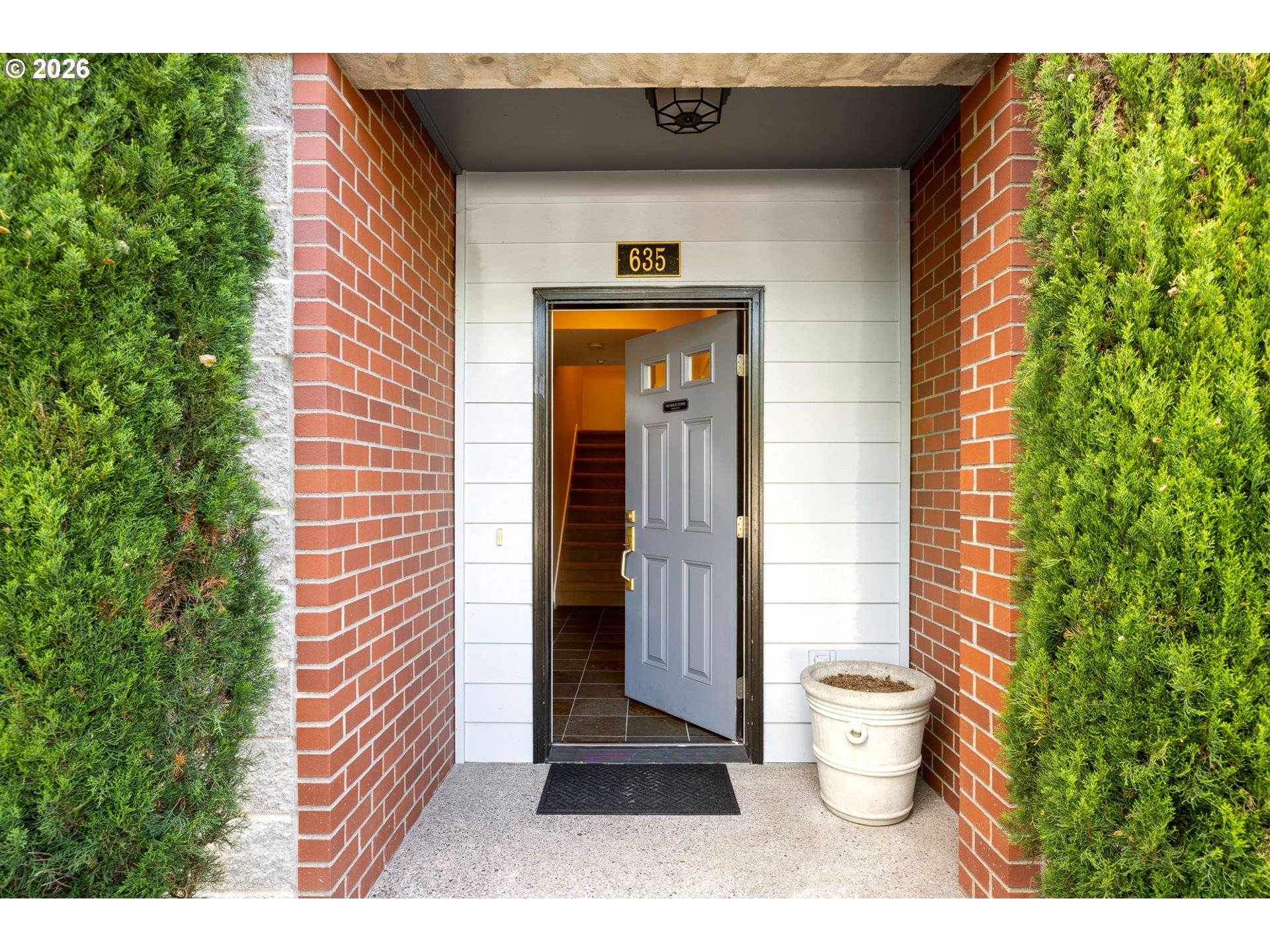 635 NW 24TH AVE #6-2, Portland, OR 97210