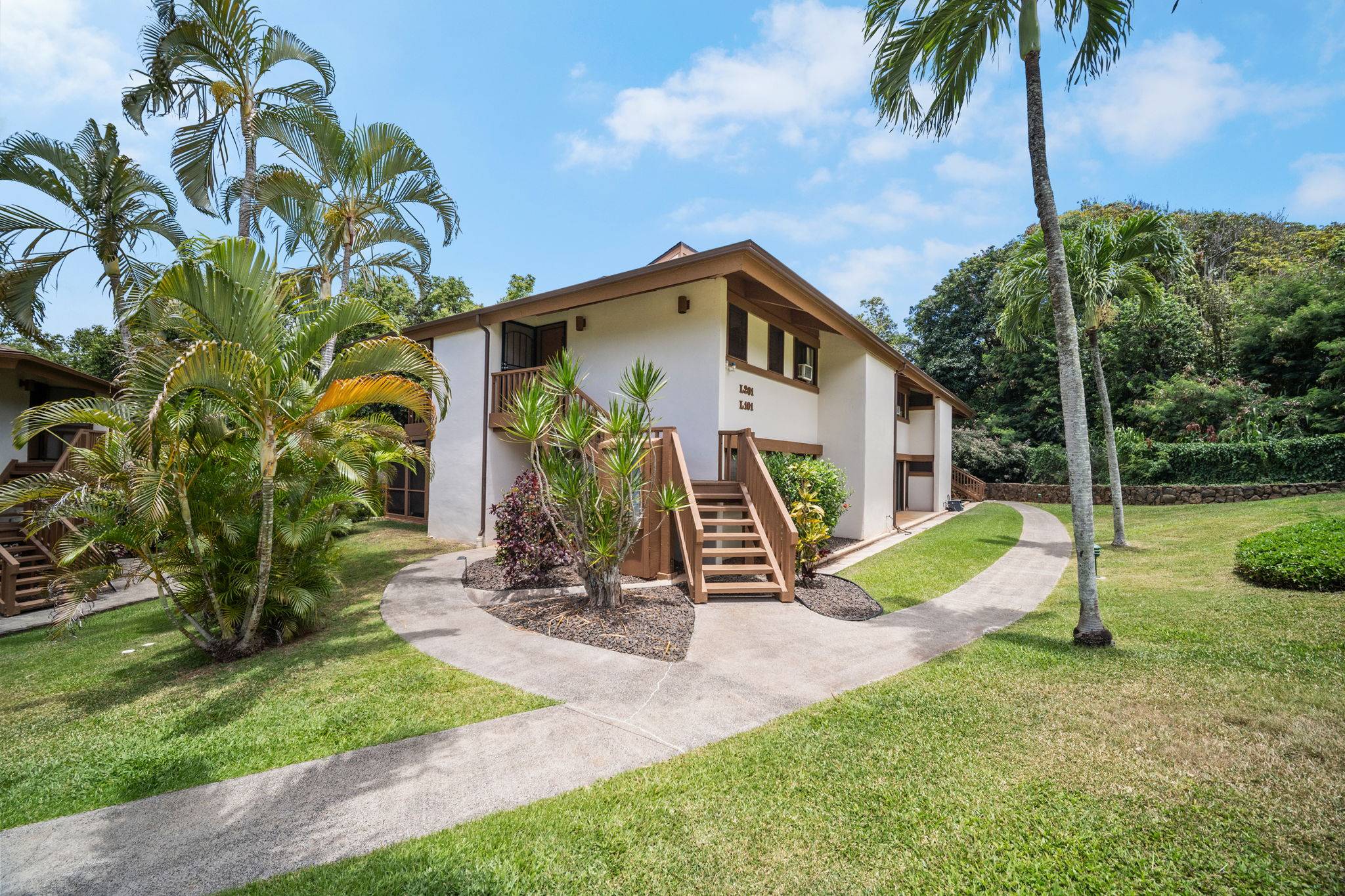 4701 KAWAIHAU RD #L201, Kapaa, HI 96746