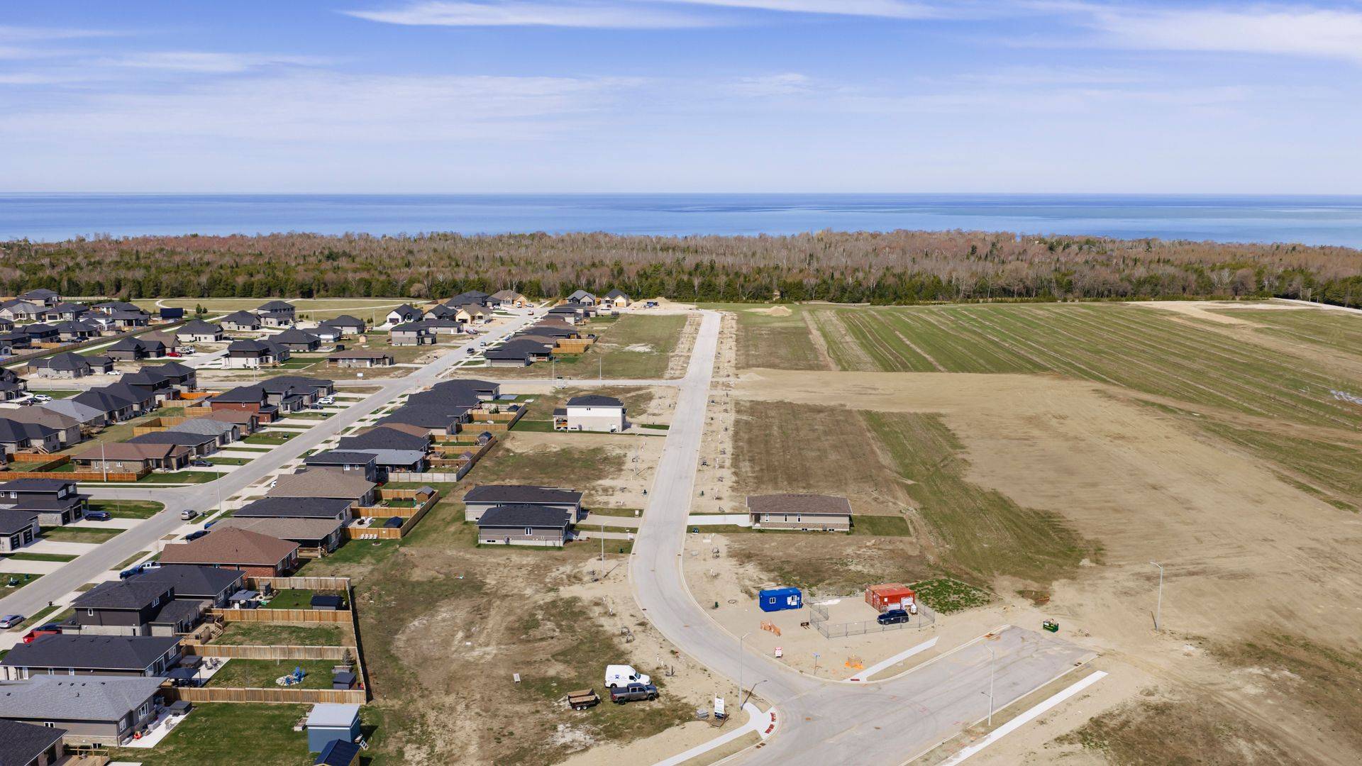 376 HAWTHORNE ST, Saugeen Shores, ON N0H 2C3