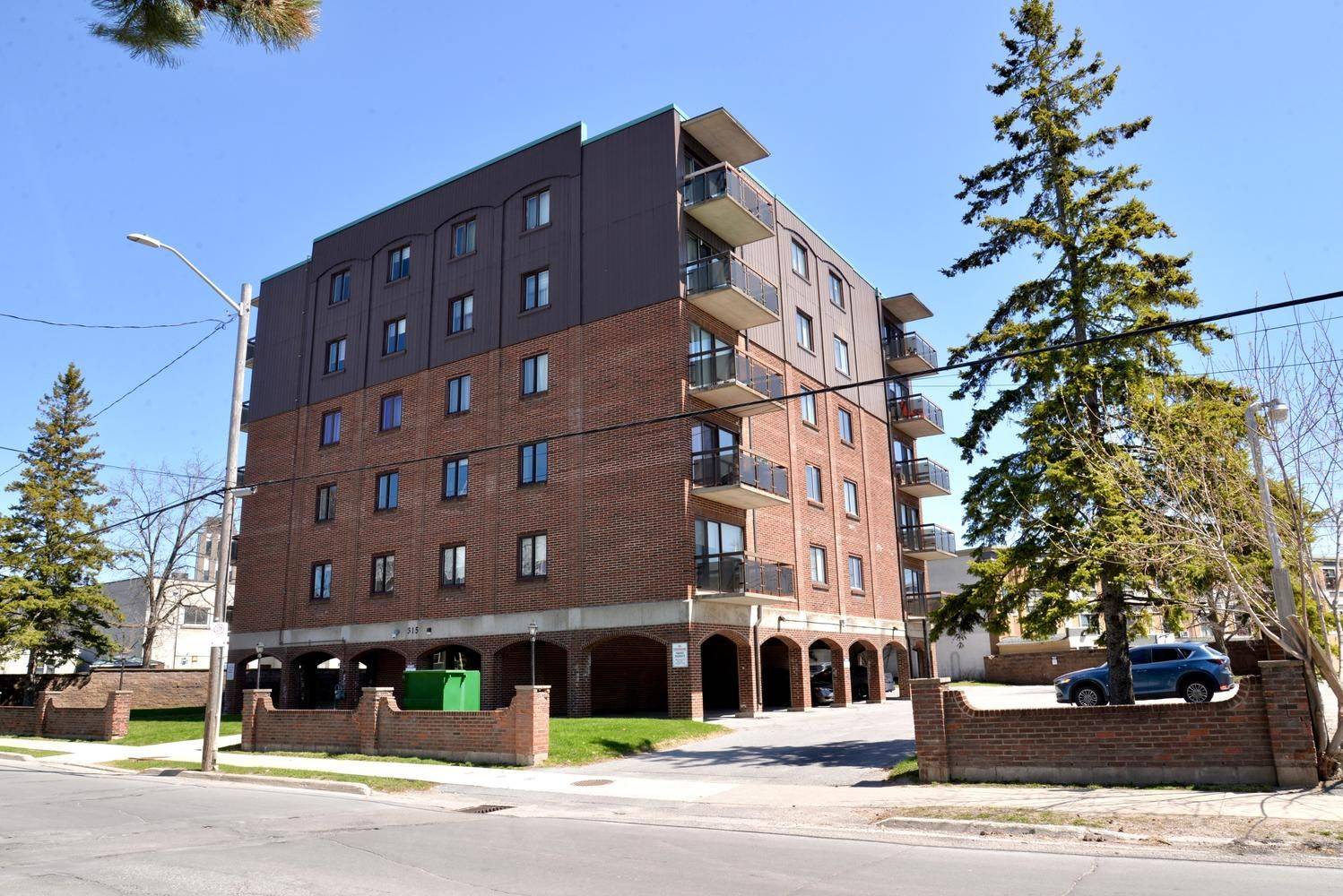 315 Regent ST #203, Kingston, ON K7L 4K7