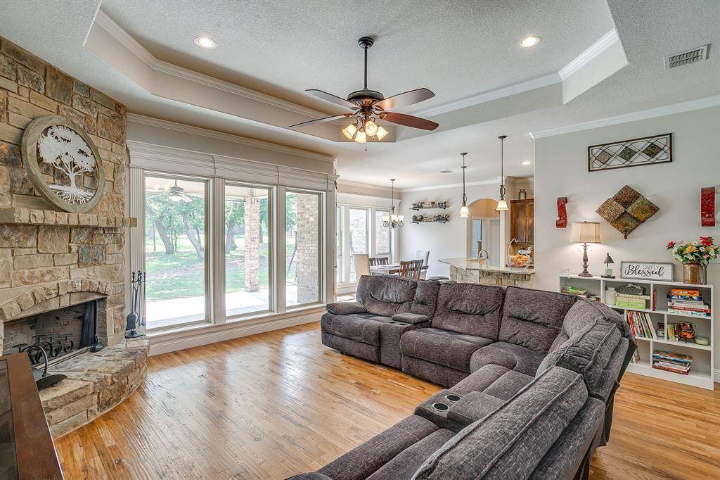 152 Arbor Terrace, Weatherford, TX 76087