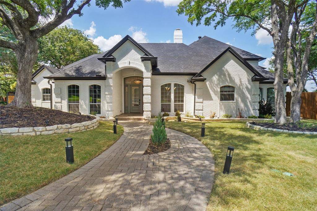 1002 Woodvale Court, Colleyville, TX 76034