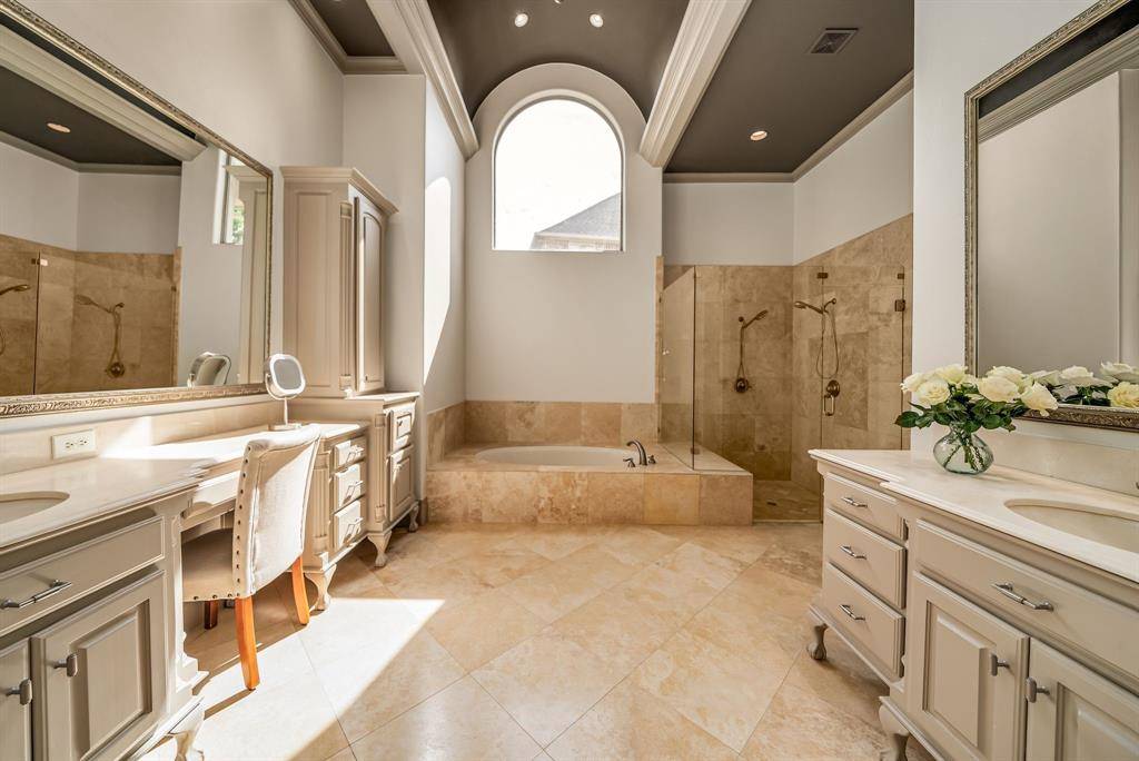 6049 Arrowhead Drive, Frisco, TX 75034