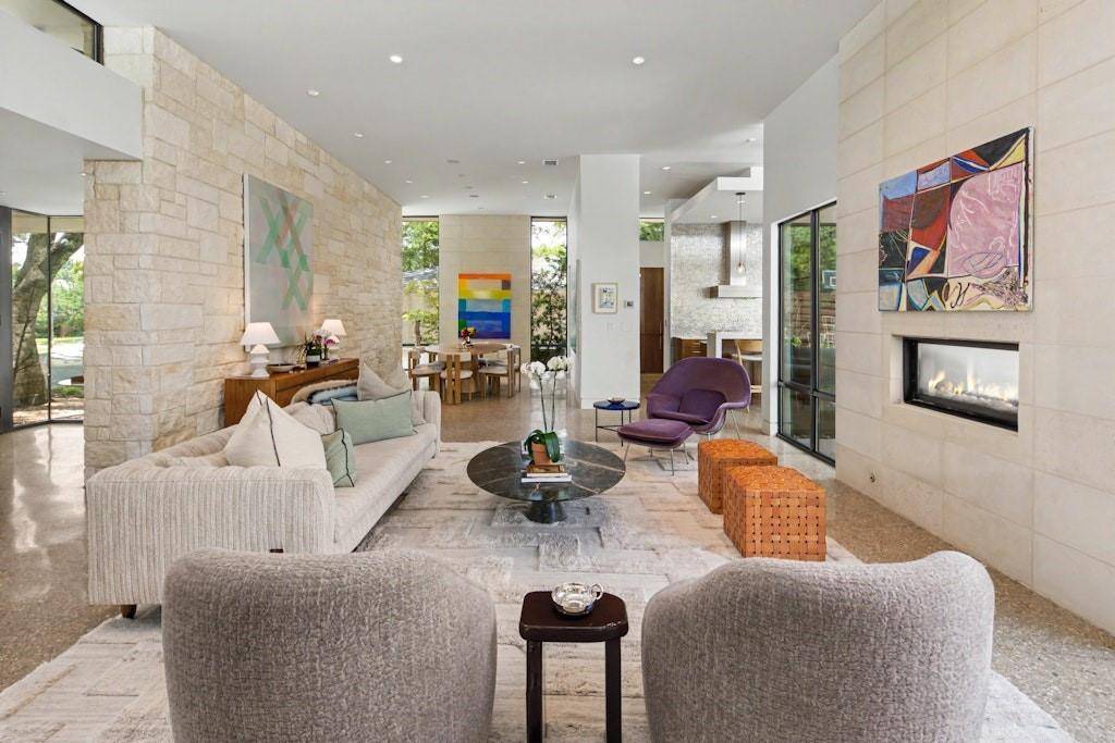 4011 Highgrove Drive, Dallas, TX 75220