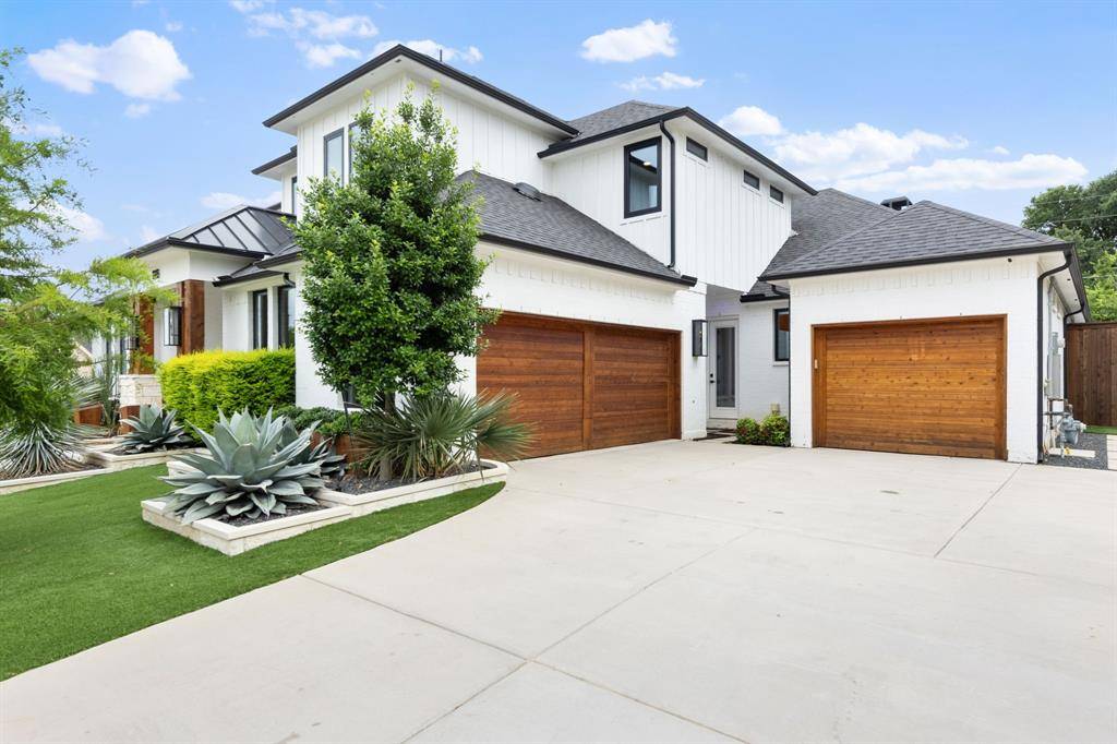 105 Chisholm Trail, Highland Village, TX 75077