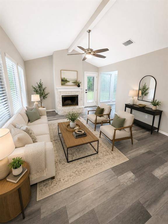 8104 Iris Circle, Fort Worth, TX 76137