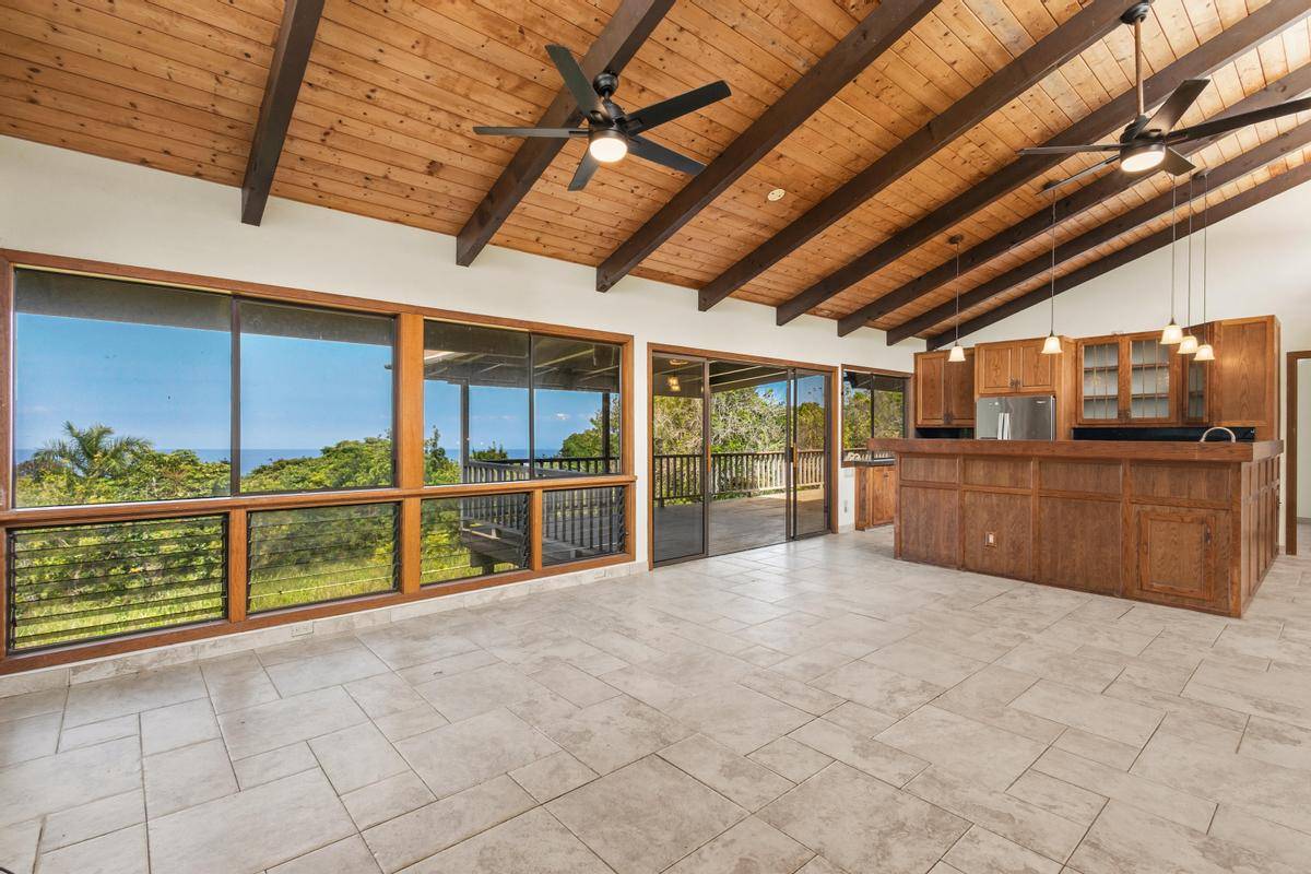 81-6315 HAWAII BELT RD, Captain Cook, HI 96750