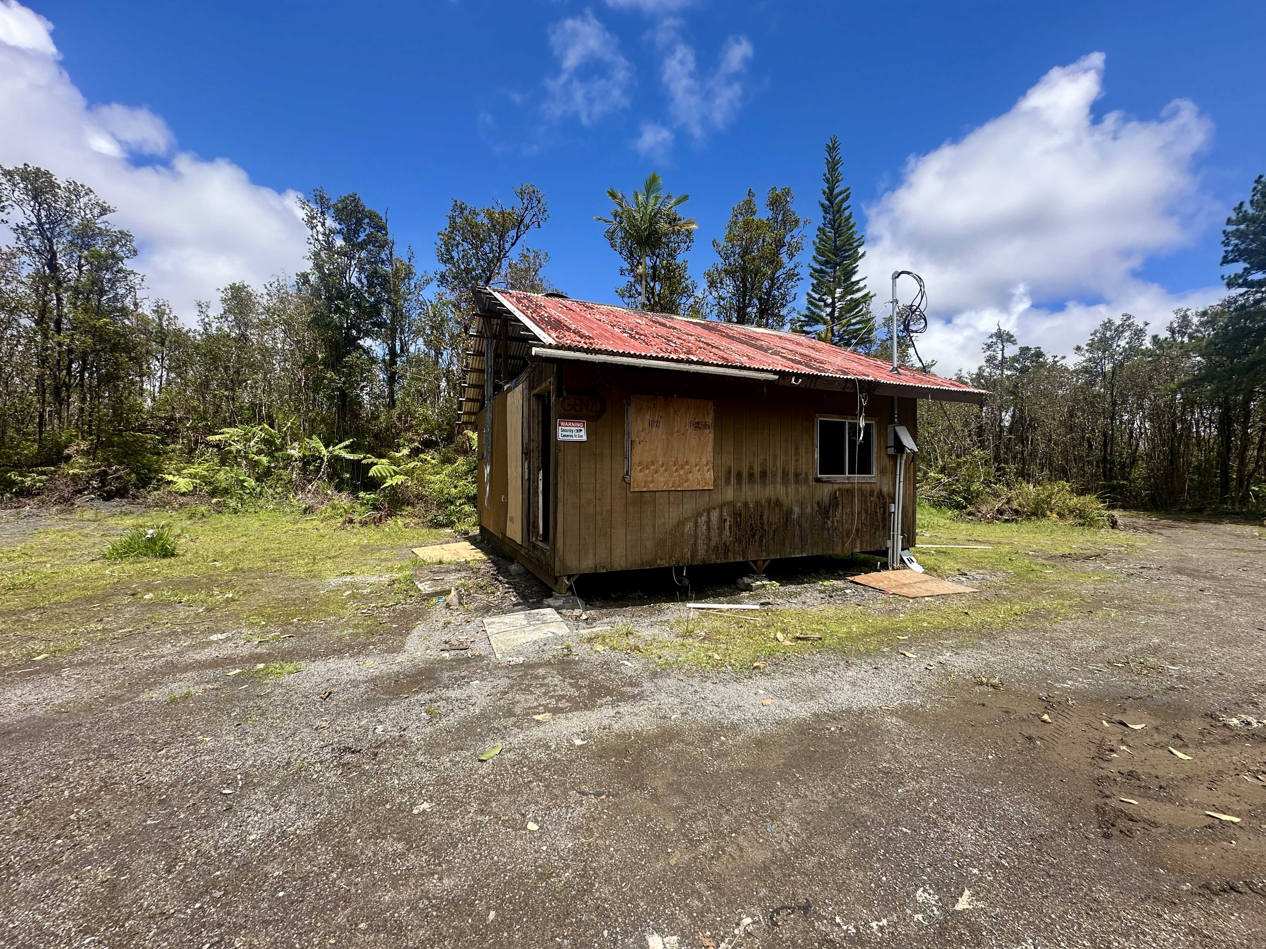 11-2443 MAKOA RD, Volcano, HI 96785