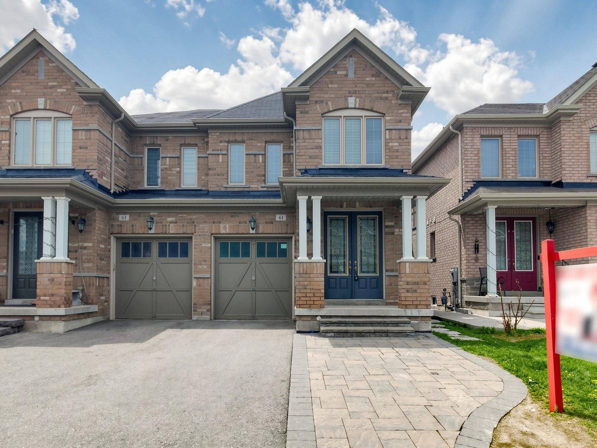 61 Campwood CRES, Brampton, ON L6P 3S8