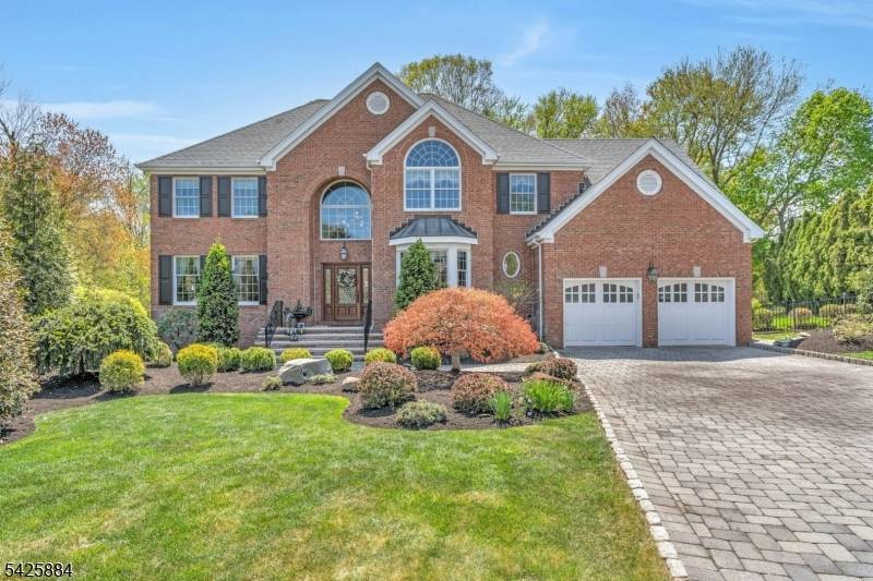 15 Fieldstone Ct, East Hanover Twp., NJ 07936