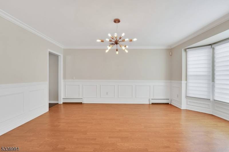 4 Timber Ct, Florham Park Boro, NJ 07932