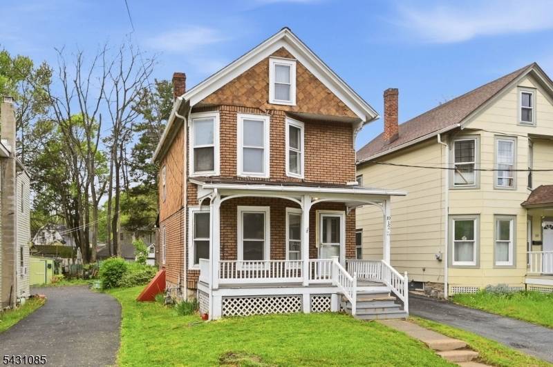 10 Nelson St, Newton Town, NJ 07860