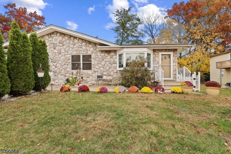 32 Ruby St, Springfield Twp., NJ 07081