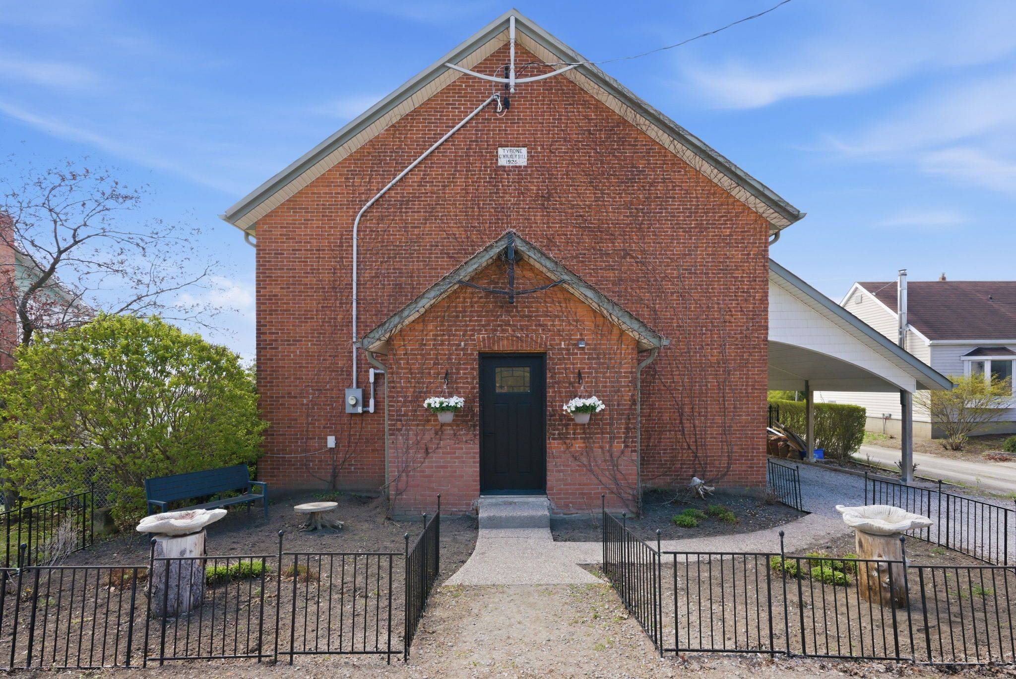 2699 Concession Rd 7 RD, Clarington, ON L1C 5W9