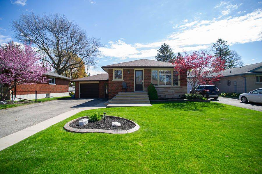 59 Wiltshire DR, Brantford, ON N3R 5B1