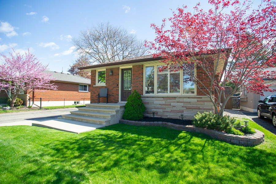 59 Wiltshire DR, Brantford, ON N3R 5B1