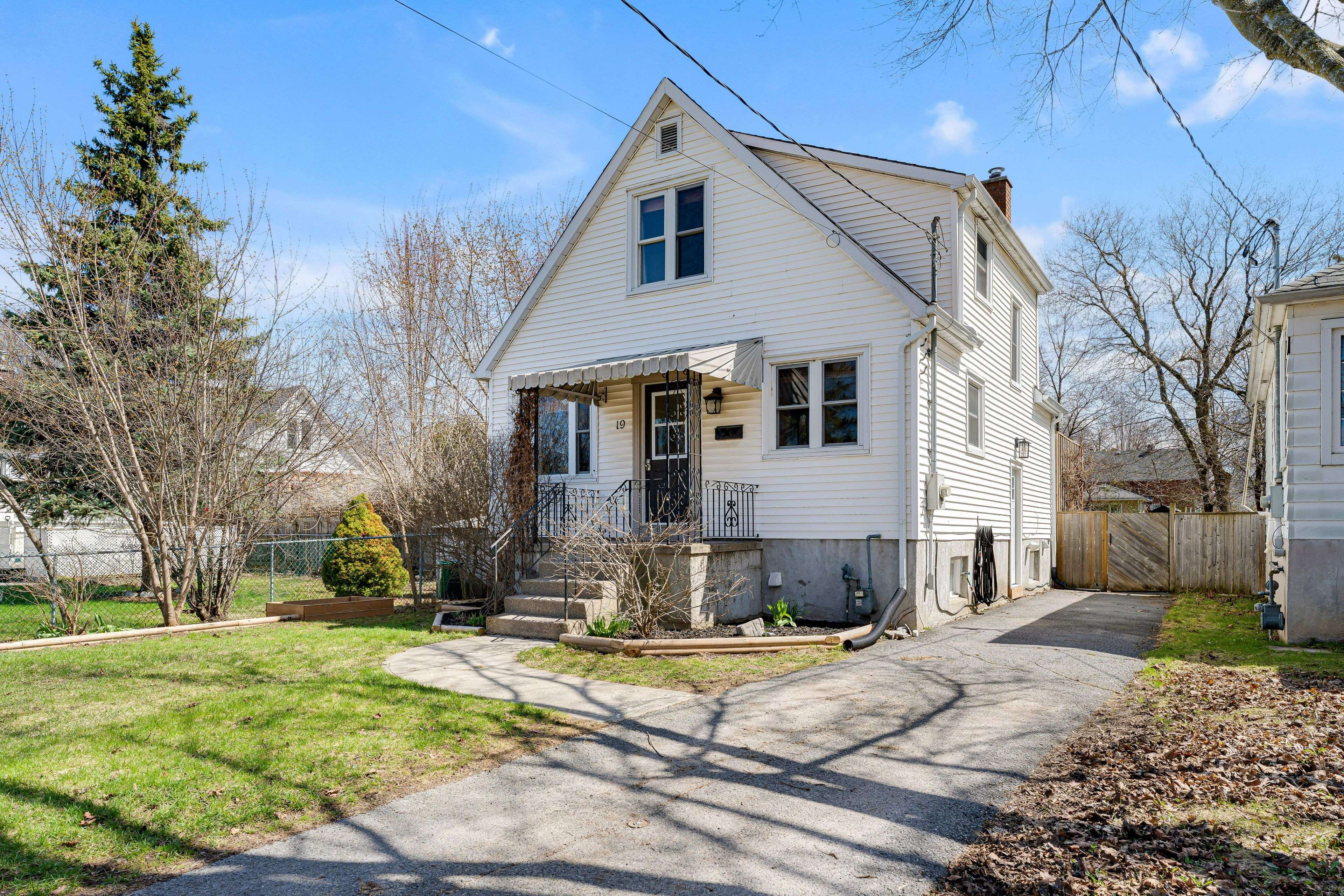 19 Westdale AVE, Kingston, ON K7L 4S1