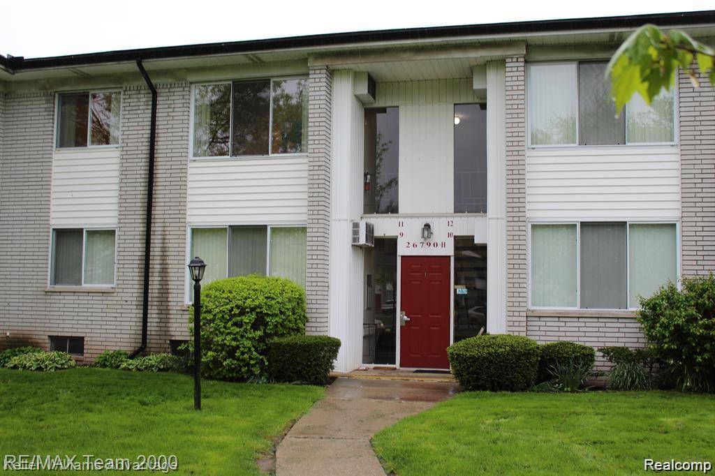 26790 Joy RD, Redford Charter Township, MI 48239