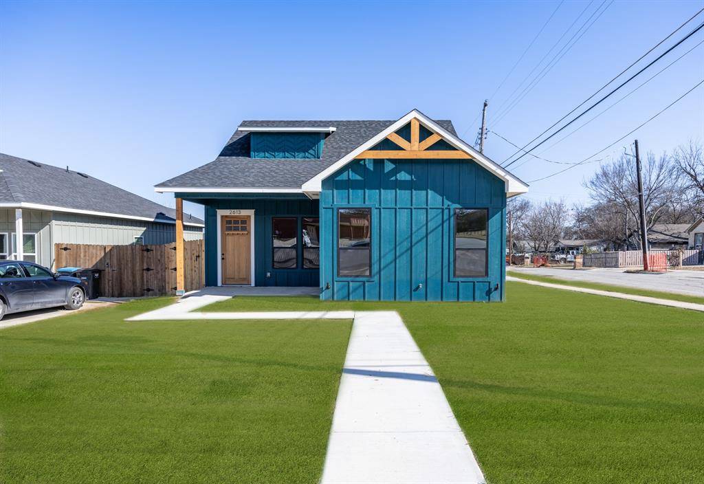 2613 Walker Street, Fort Worth, TX 76105