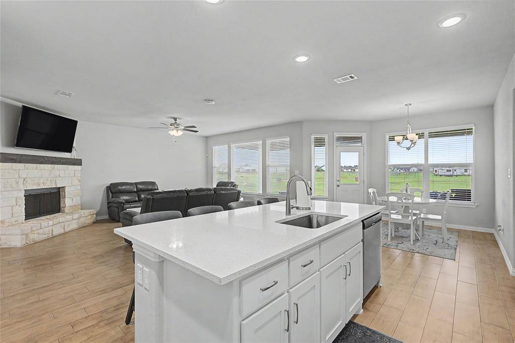 185 Chester Road, Springtown, TX 76082