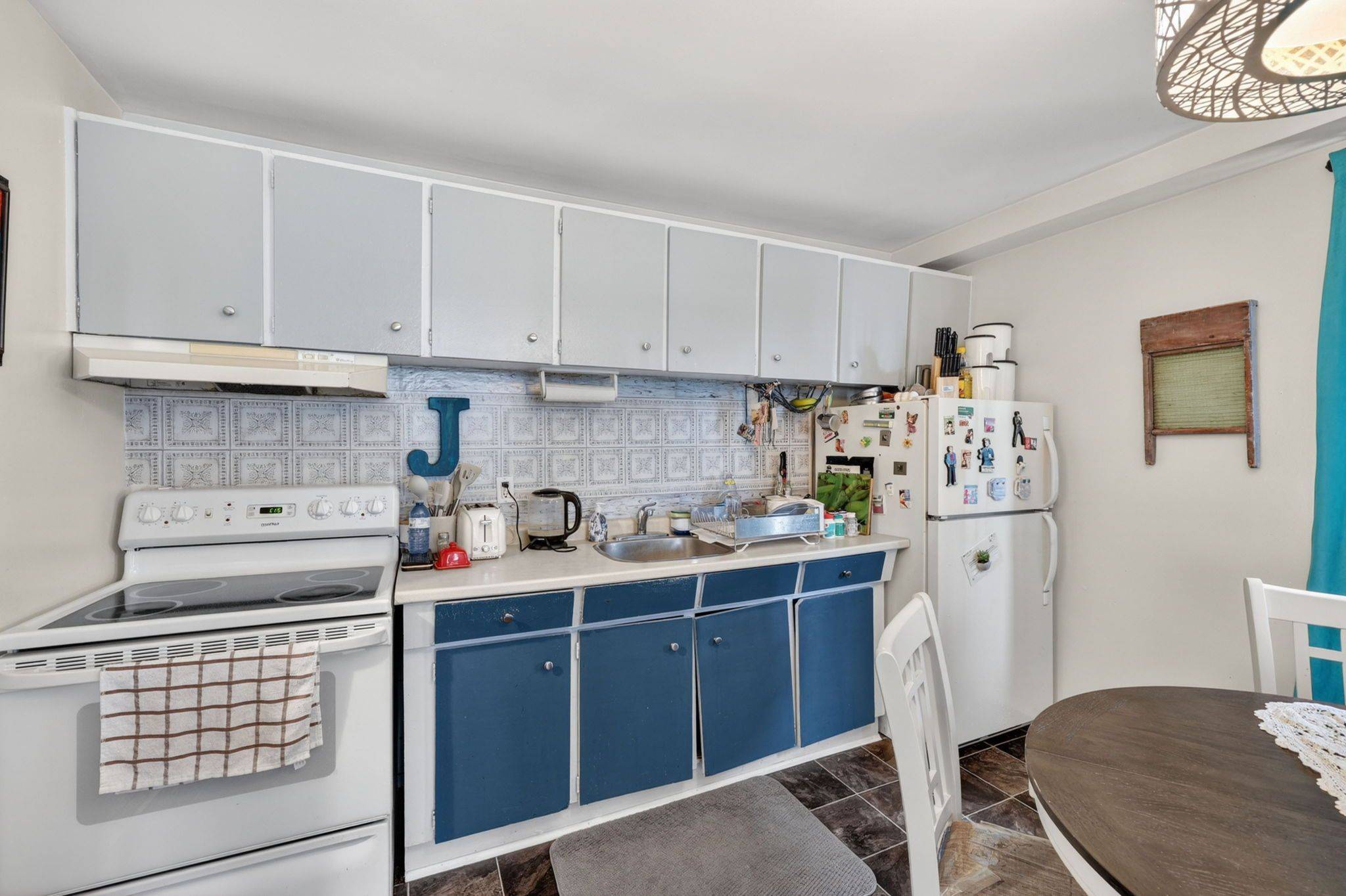 151 Cumberland ST, Barrie, ON L4N 2P9
