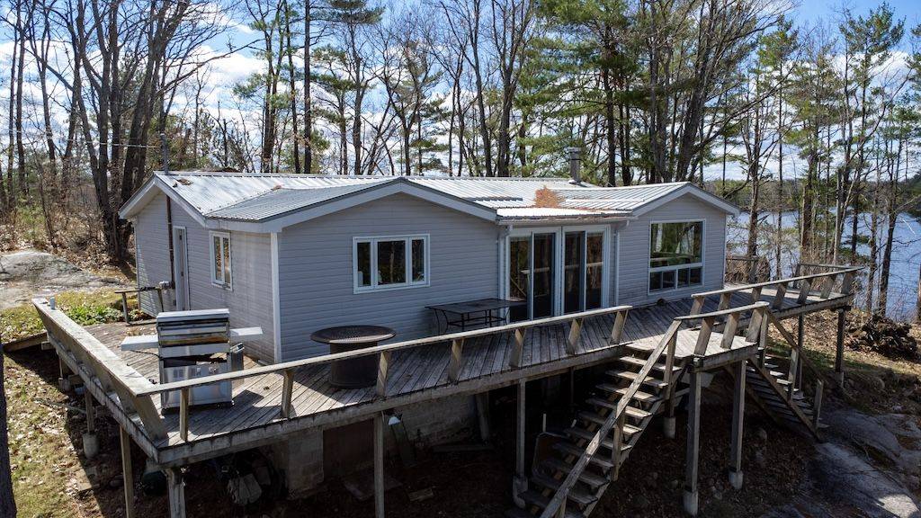 385 Island 38 Kasshabog Lake N/A, Havelock-belmont-methuen, ON K0L 1Z0