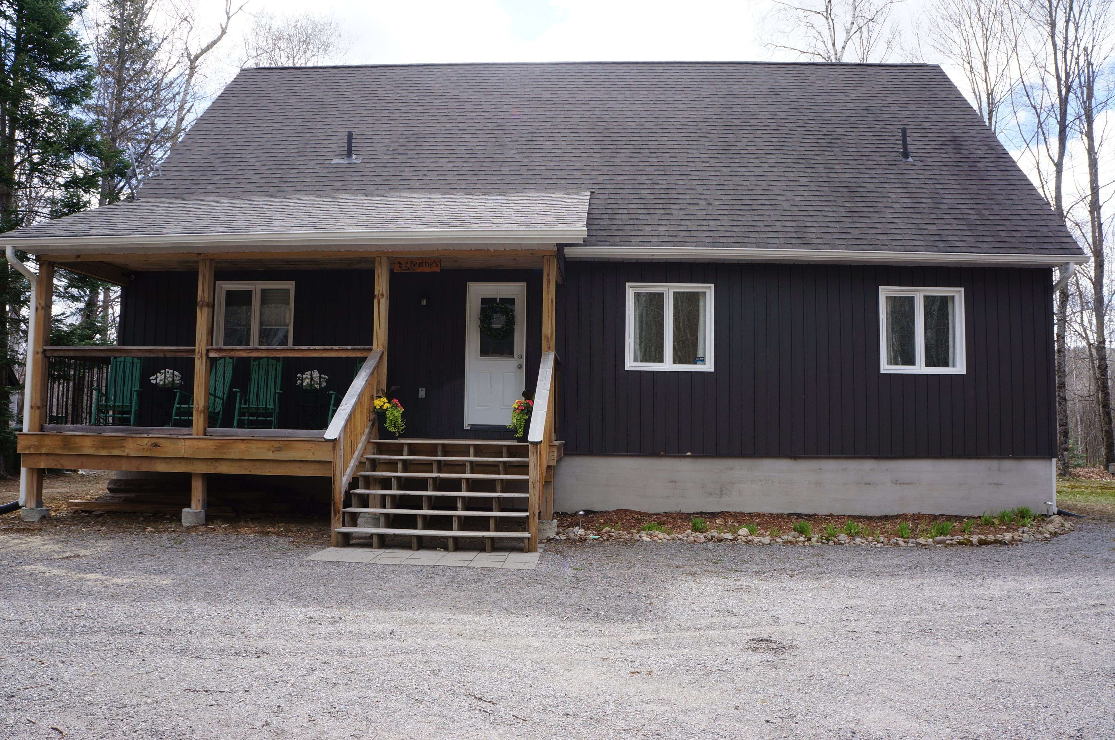 1142 Cardiff Lake RD, Highlands East, ON K0L 3C0